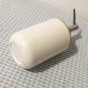 Tête de pompe en fibre de bambou Lotion désinfectant Gel douche bouteille distributeur de savon à main organisateur pour salle de bain - Product Image 5