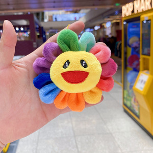 <span class=keywords><strong>Sourire</strong></span> coloré créatif accessoire de broche tournesol poupée <span class=keywords><strong>totoro</strong></span> en peluche pendentif de poupée visage souriant coloré - Product Image 4
