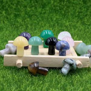 Bán Buôn Hàng Thủ Công Mỹ Nghệ Chạm Khắc Pha Lê Mini Tự Nhiên Giá Rẻ Nhất Nấm 2Cm - Product Image 4