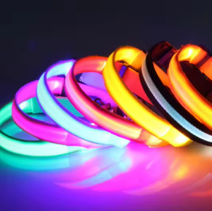 Ajustável <span class=keywords><strong>LED</strong></span> Luxo Moderna Dog <span class=keywords><strong>Collar</strong></span> Elegante Simples Sólido Nylon Luzes Piscando Reflexivas Recarregável Anti-Lost All Seasons - Product Image 3