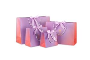 Sacchetti di Carta Kraft Ecologici di Lusso Personalizzati all'Ingrosso con Manici a Nastro, Formato Piccolo per Confezioni Regalo di Gioielli - Product Image 3