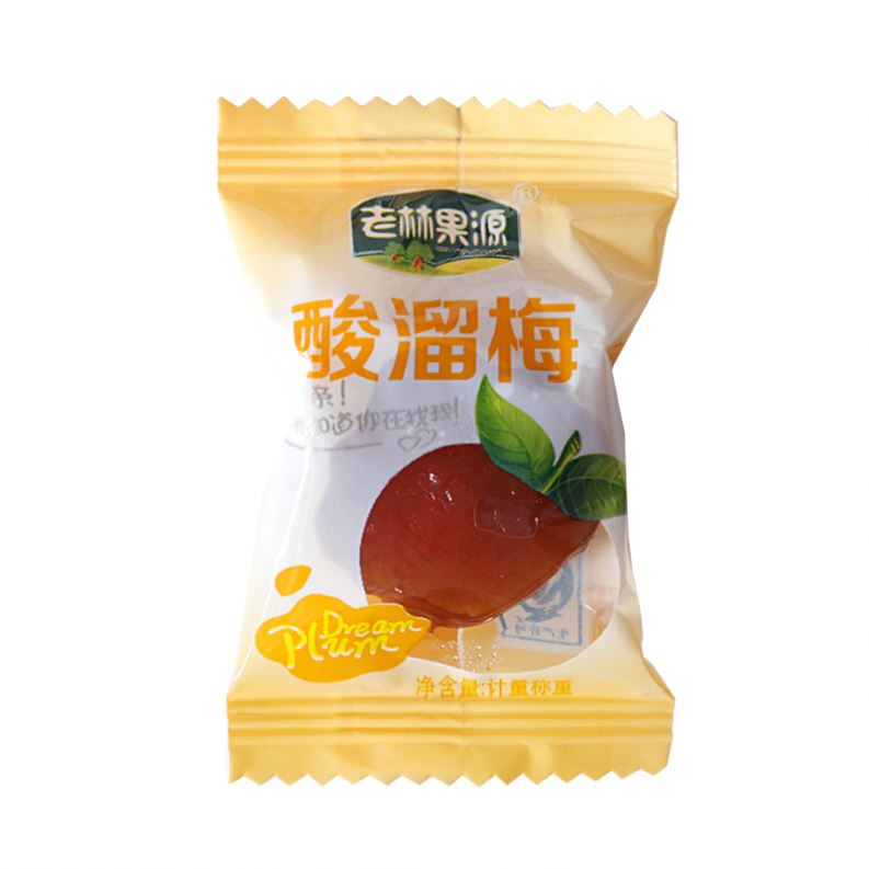 Деликатный внешний вид, вкусные и освежающие сухие фрукты, сливы, сливы после еды