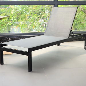 Mobilier d'extérieur moderne bon marché, lit de bronzage, chaises longues de plage en aluminium, <span class=keywords><strong>piscine</strong></span>, <span class=keywords><strong>chaise</strong></span> <span class=keywords><strong>longue</strong></span> en tissu maillé avec roues - Product Image 1