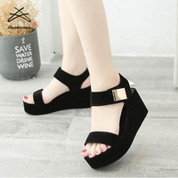 Nouvelles sandales d'été à talons compensés pour femmes, semelle extérieure épaisse, chaussures Sexy à talons compensés, Offre Spéciale