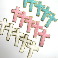 Vente en gros de patchs brodés en tissu 3D de 3 pouces représentant Jésus et la croix sainte, en or brillant, blanc, rose, chenille, pour chemises et chapeaux