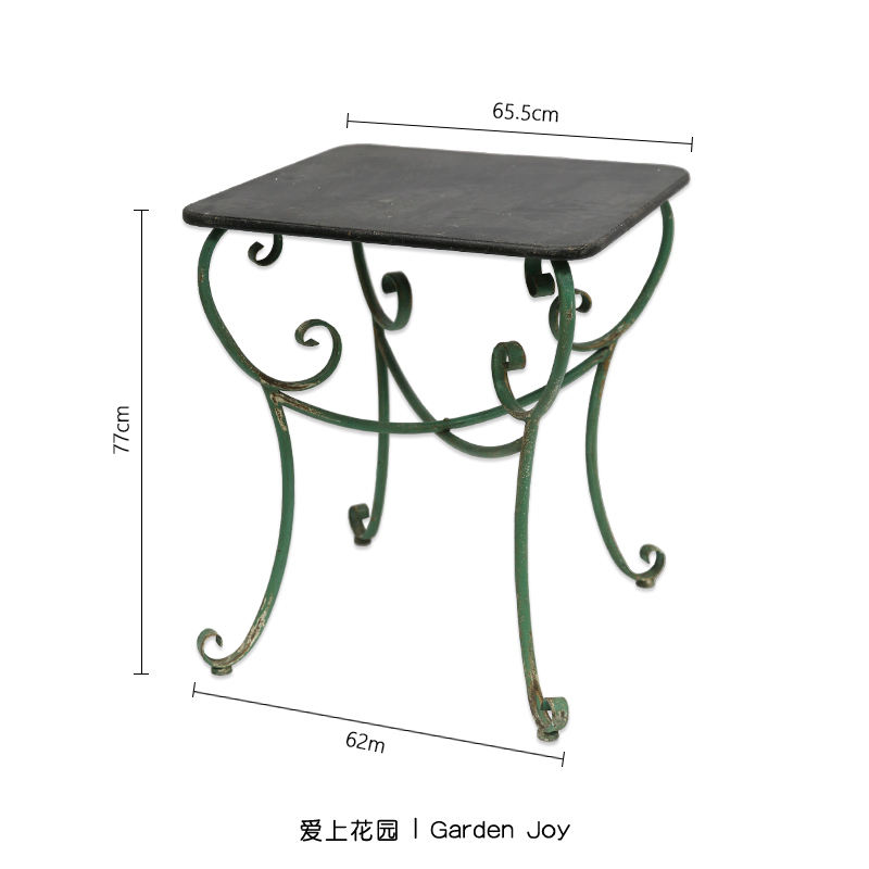 Table carrée vintage surface noire