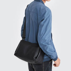 Borsa a tracolla a spalla singola a tracolla a tracolla Messenger da <span class=keywords><strong>uomo</strong></span> che corre Pack toracico con accesso laterale in <span class=keywords><strong>pelle</strong></span> e telefono - Product Image 6