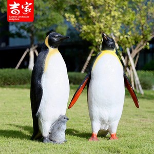 Sculpture d'ornement de pingouin réaliste faite à la main pour l'extérieur, modèle animal lumineux en fibre de verre pour aquariums et projets immobiliers - Product Image 3