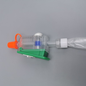 Sistema di Aspirazione Chiuso di Alta Qualità 24/72 ore con Catetere a Flusso Automatico e Gomito Doppio Girevole - Product Image 2
