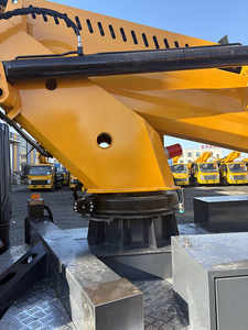 משאית עבודה בגובה רב 4x2 עם זרוע טלסקופית מפרקית, פלטפורמת עבודה אווירית רכובה על משאית, משאית עם סל למכירה - Product Image 6