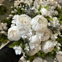 Buket Bunga Buatan Sutra Peony 13 Kepala Eropa Besar Warna Merah Dekorasi Pernikahan dengan Sentuhan Realistis Buatan Tangan untuk Hari Ibu