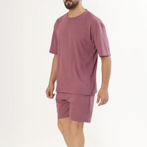 Ensemble t-shirt à manches courtes et short assorti pour homme, tissu léger, costume deux pièces, style streetwear, ensemble d'été pour homme - Product Image 4