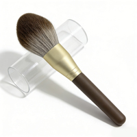 Pinceaux de maquillage de luxe en bois naturel pour le blush, pinceaux à poudre volumineux et doux