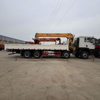 Camion-grue articulée 16 tonnes Howo 8x4 400HP Euro II, portée 23m, avec stabilisateurs hydrauliques