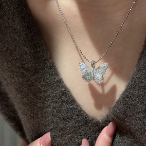 Collar de Plata de Ley S925 con Colgante de Gota de Agua Minimalista con Borla de Lágrima, Cadena Fina y Delicada para la Clavícula - Product Image 2