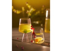 Gobelet à vin en verre borosilicate rose teinté, personnalisé et unique, avec boule verte interne, en verre borosilicate haute résistance