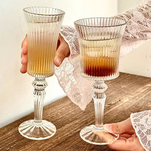 Verre à vin à pied en verre cannelé <span class=keywords><strong>français</strong></span>, gobelet à rayures verticales pour cocktails, idéal pour bar, fête, mariage, vaisselle de bar - Product Image 4
