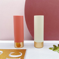 Emballage cosmétique, tube à rouge à lèvres en aluminium, tube à gloss, tubes à huile pour les lèvres, tubes souples pour crème pour les yeux, outils de maquillage à visser de couleur personnalisée