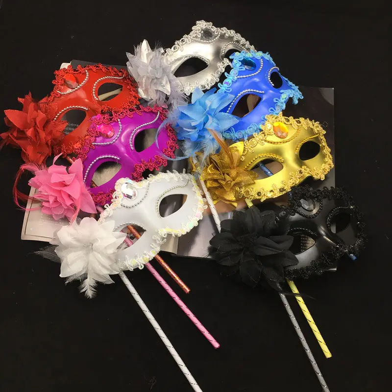 Saplı maske sopa ile karnaval Masquerade farklı tasarım