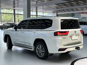 Toyota <span class=keywords><strong>Land</strong></span> <span class=keywords><strong>Cruiser</strong></span> LC300 3.3T V6 Diésel SUV 4WD 700Nm Torque LHD Usado <span class=keywords><strong>2022</strong></span> - Product Image 4
