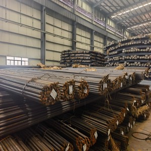 Fournisseur de barres d'armature en <span class=keywords><strong>acier</strong></span> ASTM A615 Grade 60 HRB400 HRB500, barres d'armature déformées laminées à chaud pour la construction - Product Image 4