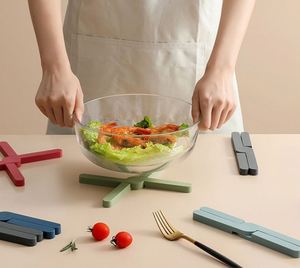 X Shaped Foldable <b>Silicone</b> Heat Insulation Pad High Temp Resistant Anti Slip Anti-scald Kitchen Pot Bowl Cup Placemat - Product Image 4