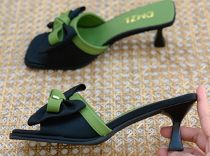 Nouvelles sandales d'été à <span class=keywords><strong>talon</strong></span> <span class=keywords><strong>aiguille</strong></span> et bout carré style coréen 2026 pour femme – Chaussures de mode décontractées à enfiler pour l'extérieur - Product Image 5