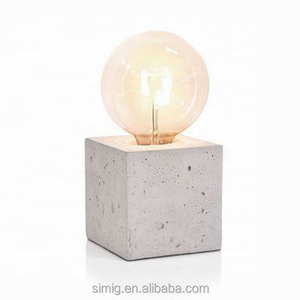 <span class=keywords><strong>Simig</strong></span> éclairage Lampe de table décorative en béton de couleur grise petite lampe de table en ciment unique fabriquée en Chine - Product Image 3
