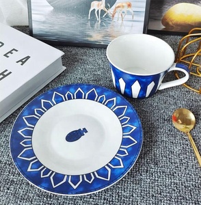 Wholesale Exquisite Luxury Blue Porcelain Dinnerware <b>Sets</b> 4pcs Western Dining Room Home Decor Plates Elegant Ceramic Collection - Product Image 4
