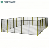 Clôture de protection robotisée en acier à faible teneur en carbone pour lignes de presse automatisées avec cadre renforcé, portails sécurisés et zonage flexible des usines