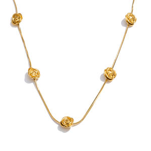 JINYOU 403 Collar de Acero Inoxidable con Diseño Exquisito de Rosa, Chapado en Oro de 16K, Cadena de Serpiente Fina, Joyería - Product Image 1