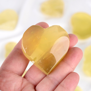 Vente en gros de pierres précieuses naturelles de guérison, cœurs en cristal de citrine de haute qualité, sculptures en cristal pour la décoration - Product Image 5