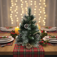 Hochwertiger Umweltfreundlicher Mini-Tisch-Fichten-Kunstweihnachtsbaum Personalisierte Heim-Feiertagsdekoration für Partys