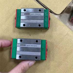 أول دليل خطي Hiwin HGR15 و HGH15CAZAC كتلة خطية HGH15CA تحمل الصلب دقة عالية لنظام التشغيل الآلي - Product Image 3