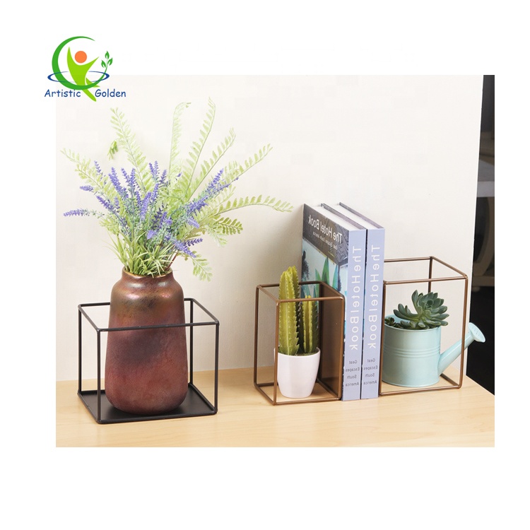 Регулируемая высота Складная высокая металлическая святая травертинная проволочная треугольная многофункциональная открытая настольная головоломка вращающаяся книжная подставка //