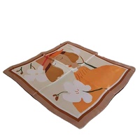 Couleur personnalisée de qualité supérieure Imprimé nouveau design musulman carré foulard en soie polyester écharpe femmes hijab femmes écharpe en satin de soie