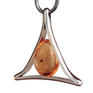 Collar con Colgante Geométrico de Acero Inoxidable con Piedra Ovalada de Ámbar Natural, Diseño Minimalista Plateado en Plata, Unisex, para Uso Diario - Product Image 1