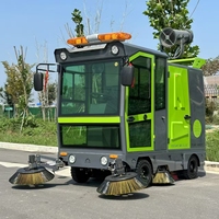 Balayeuse routière économique à longue durée de vie, collecte efficace des débris pour les opérations de balayage des ports, des cours et des places publiques