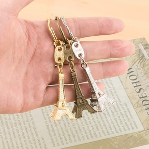 Llavero Metálico con Colgante de la Torre <span class=keywords><strong>Eiffel</strong></span> Retro - Regalo Creativo para Hombres, Mujeres, Estudiantes y Niños - Product Image 3