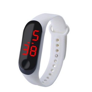<span class=keywords><strong>Orologio</strong></span> <span class=keywords><strong>Digitale</strong></span> LED Sportivo <span class=keywords><strong>da</strong></span> Esterno Impermeabile con Touchscreen, Nuovo Modello 2026, Vendita all'Ingrosso, Unisex per Ragazzi, Ragazze, Bambini e Donne - Product Image 5
