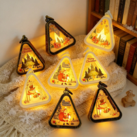 Weihnachtsmann-förmige Schneemann-Kerzenlaterne aus Kunststoff und Glas, Umweltfreundliches Retro-Weihnachtsnachtlicht, Dekorative Geschenke AG10 Baum