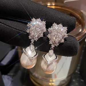 Orecchini pendenti a goccia d'acqua da donna, eleganti in stile principessa, orecchini alla moda per l'uso quotidiano, per feste e banchetti, idea regalo - Product Image 2
