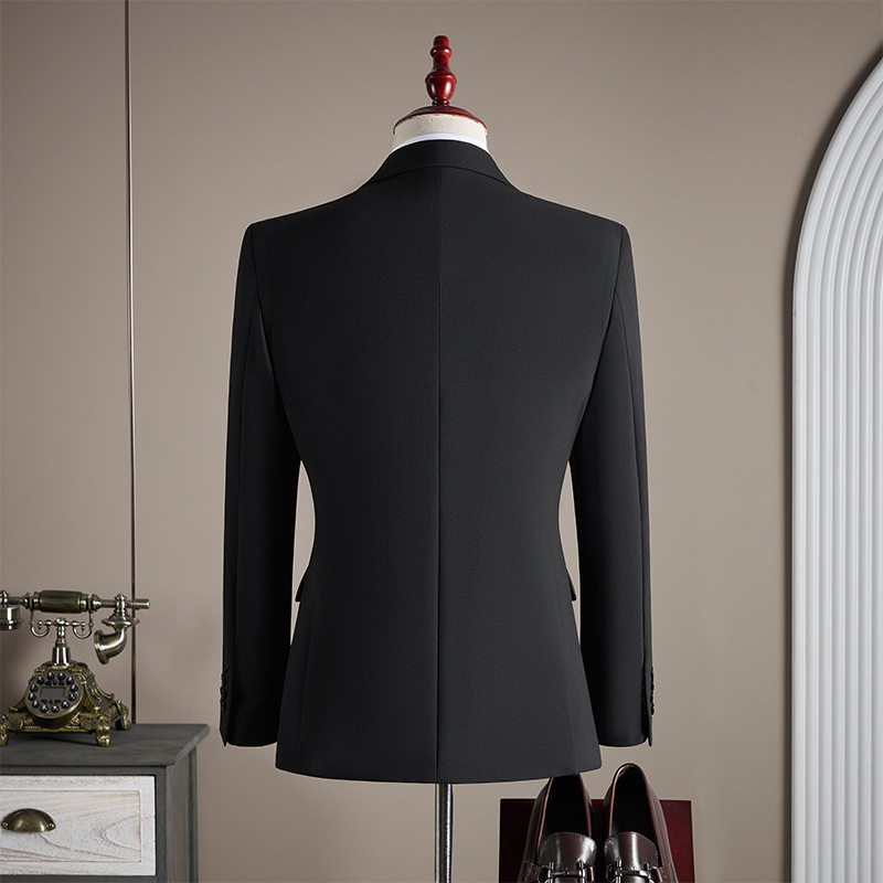 Noir [costume simple]