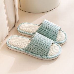 Zapatillas de Casa Populares para Hombre y Mujer, Otoño-Invierno, con Suelas Gruesas Antideslizantes y Parte Superior de Terciopelo, para Interiores y Exteriores - Product Image 4
