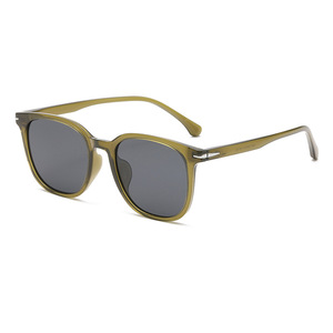 Gafas de sol para mujer, rectangulares, con montura completa, polarizadas, UV400, protección solar a la moda, para adultos, 2024 - Product Image 3
