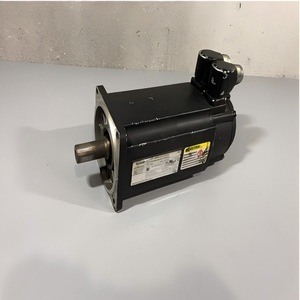 Moteur servo Rexroth MKD041B-144-GGD-KN 100 W IP65 pour le traitement des barres d'acier - Product Image 3