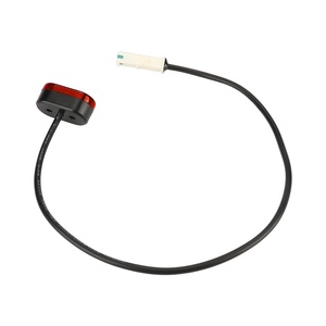 Feu arrière intelligent pour trottinette électrique MAX G30 – Accessoire d'origine pour une visibilité accrue et une sécurité accrue - Product Image 5