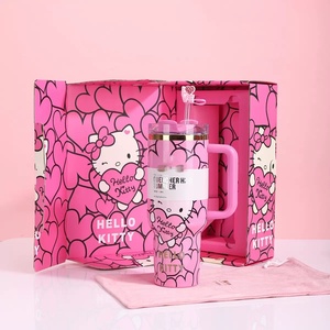 Nuovo Tumbler Stanley Kitty da 40oz con Manico e Confezione Regalo, Idea Regalo per <span class=keywords><strong>San</strong></span> <span class=keywords><strong>Valentino</strong></span>, Thermos per Auto - Product Image 6