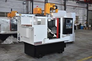 Yamamoto Yamamoto Ck6146 Robot Arm Bibo Metal Line Rail Turning Machine Machine for Sale <b>Light</b> Duty Design for Small <b>Workshops</b> - Product Image 3