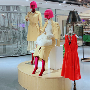 หุ่นโชว์หญิงสีสันสดใส พร้อมมือชุบโครเมียม สำหรับโชว์เสื้อผ้าในร้านค้า แบบยืนและแบบนั่ง - Product Image 6